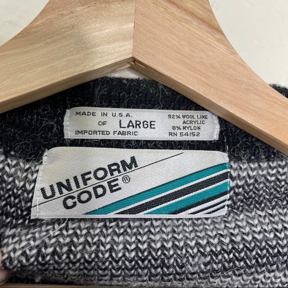 Uniform Code Vintage Knit Chunky Oversized Button Front Cardigan Women’s Size L - Picture 3 of 5